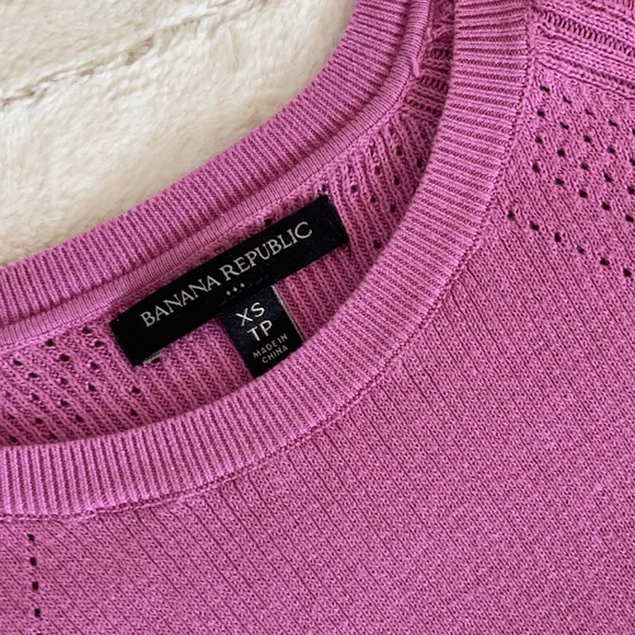 Banana Republic Sweater - Picture 2 of 3